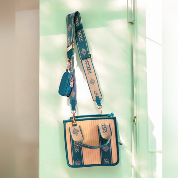 STEVE MADDEN BWEBBER STRAW SATCHEL CROSSBODY BAG W AIR POD CASE TEAL NWT - Picture 2 of 10